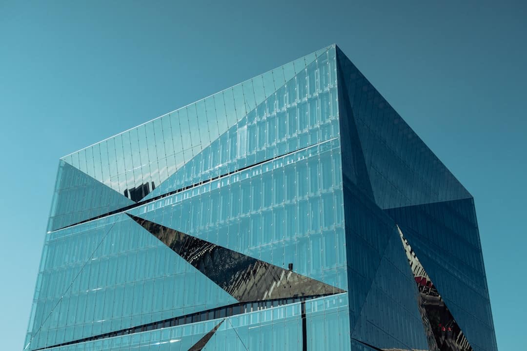 Waarom Glas een Bouwmateriaal van de Toekomst Is