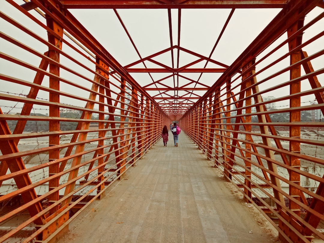 Hoe Bruggen Architectuur en Techniek Samensmelten