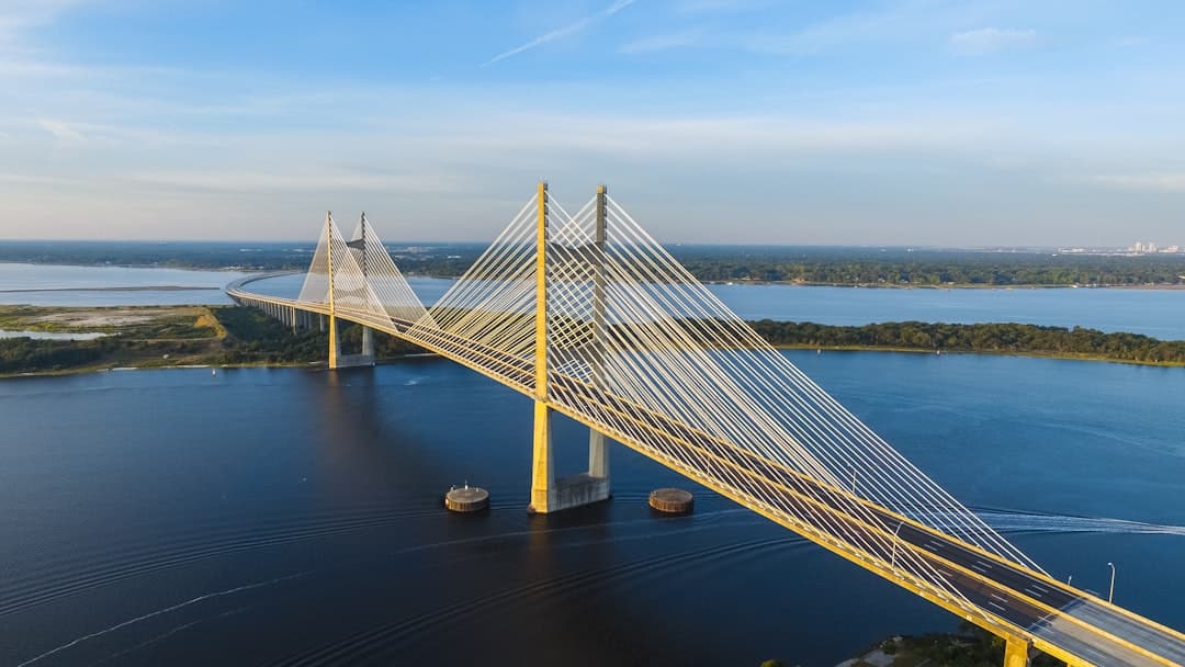 Waarom bruggen regelmatig worden gerenoveerd
